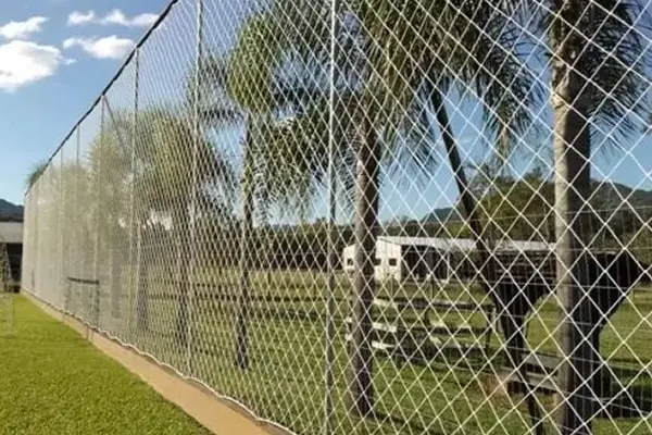 Telas de proteção para quadras esportivas