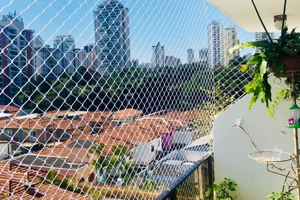 Redes de proteção na Cidade Tiradentes
