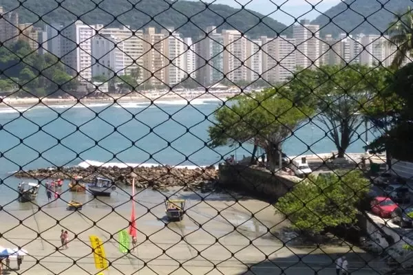 Redes de proteção em Iguape